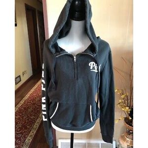 Pre Owned VS  pink hoodie Color Black Size M